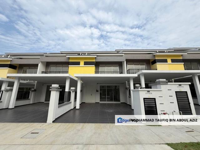 House for sale in Sendayan Village, Negeri Sembilan
