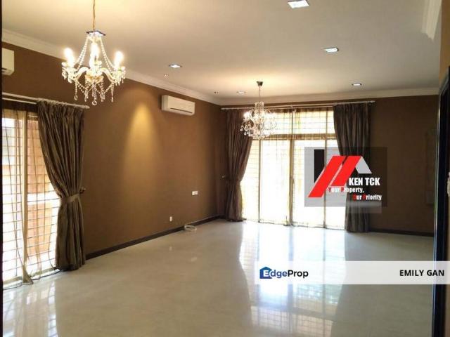 House for sale in Petaling, Damansara Damai