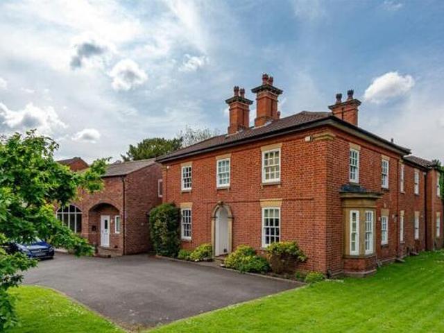 House for sale in Tettenhall, West Midlands