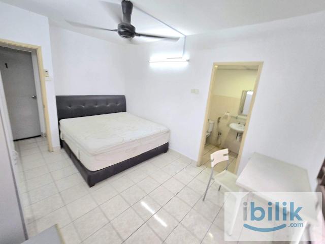 Room for rent in Petaling, Damansara Damai