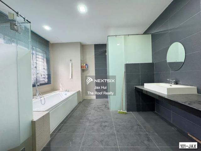 Residential House for sale in Johore Bahru, Johor