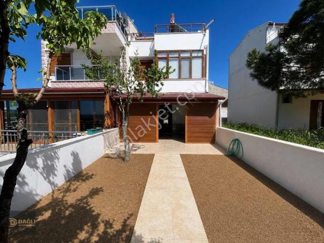 Ayvalik, Balikesir içerisinde satılık Villa