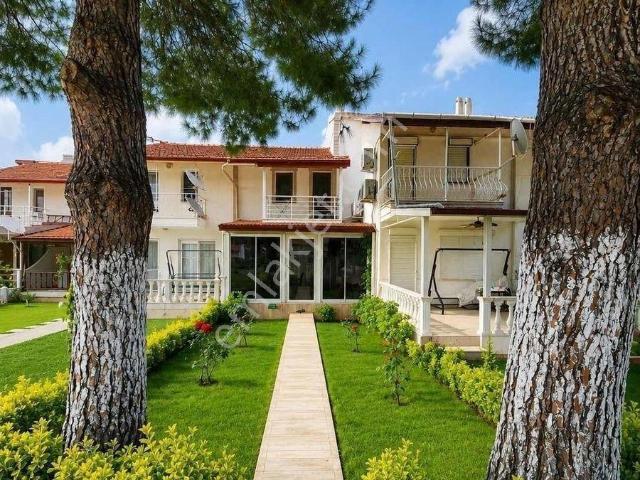 Ayvalik, Balikesir içerisinde satılık Villa