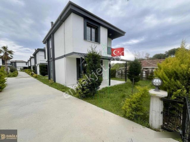 Ayvalik, Balikesir içerisinde satılık Villa