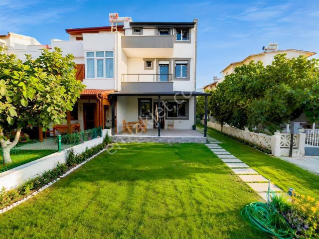 Sahil, Ayvalık içerisinde satılık Villa