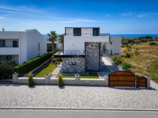 Ayvalik, Balikesir içerisinde satılık Villa