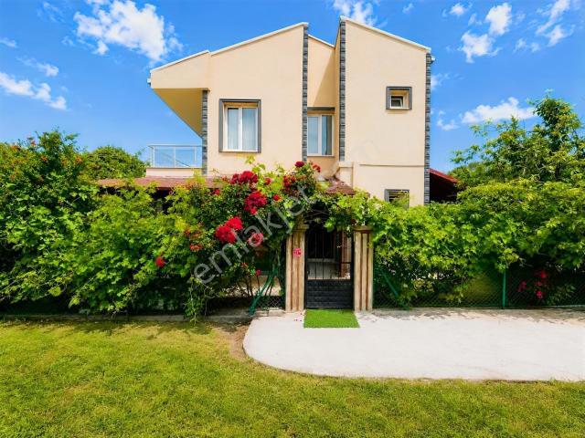 Ayvalik, Balikesir içerisinde satılık Villa