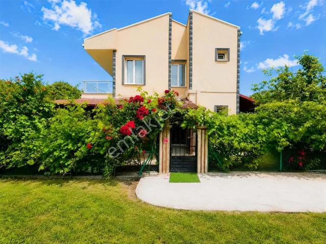 Ayvalik, Balikesir içerisinde satılık Villa