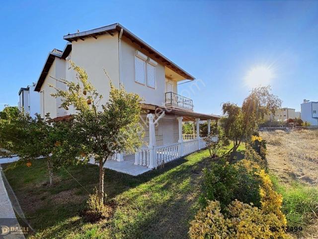 Ayvalik, Balikesir içerisinde satılık Villa