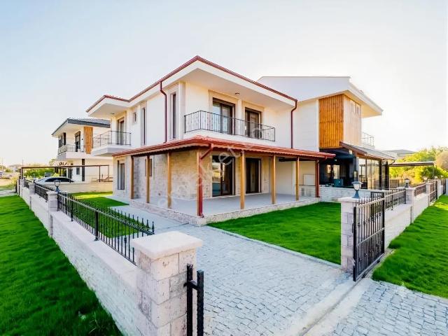 Ayvalik, Balikesir içerisinde satılık Villa