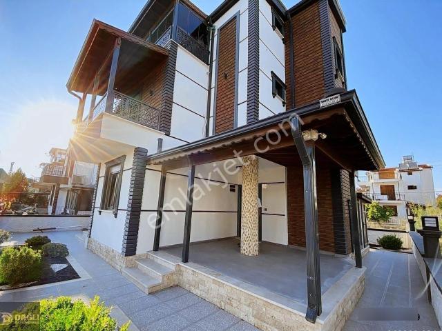 Ayvalik, Balikesir içerisinde satılık Villa