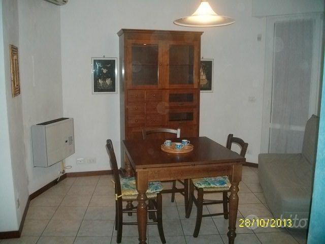 Appartamento in affitto a Peschiera del Garda, Verona