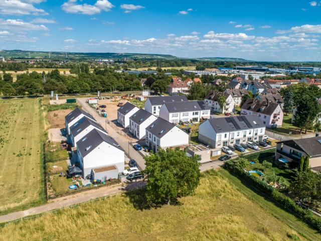 Doppelhaushälfte kaufen in Langenlonsheim, Rheinland-Pfalz