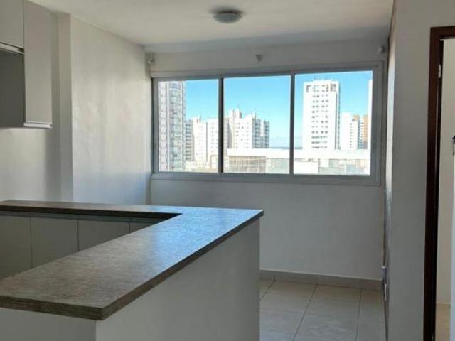 Apartamento venda em Região Geográfica Imediata do Distrito Federal, Região Integrada de Desenvolvimento do Distrito Federal e Entorno