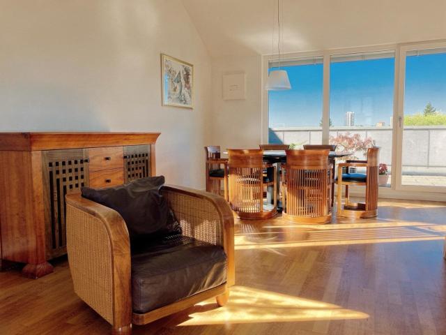 Dachgeschosswohnung kaufen in Berg am Laim, München