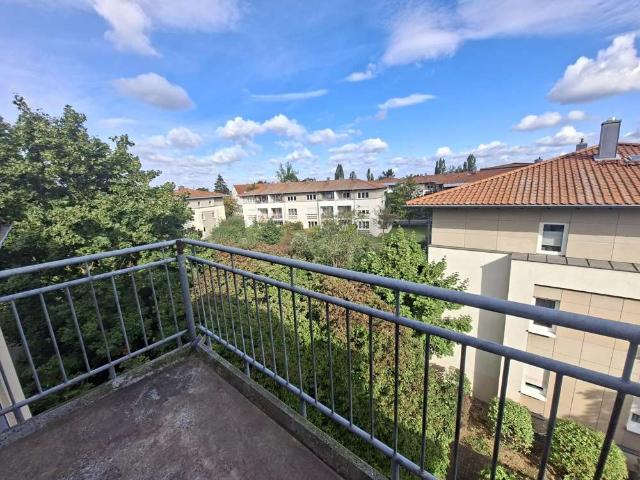Wohnung kaufen in Leubnitz-Neuostra, Dresden