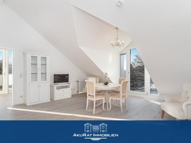Dachgeschosswohnung kaufen in Herrsching, Bayern
