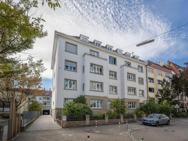 Dachgeschosswohnung kaufen in Karlsruhe