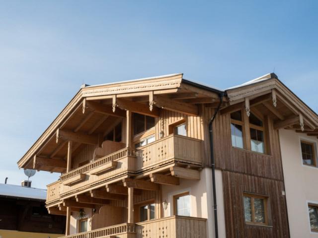 Dachgeschosswohnung kaufen in Friedenau, Fieberbrunn