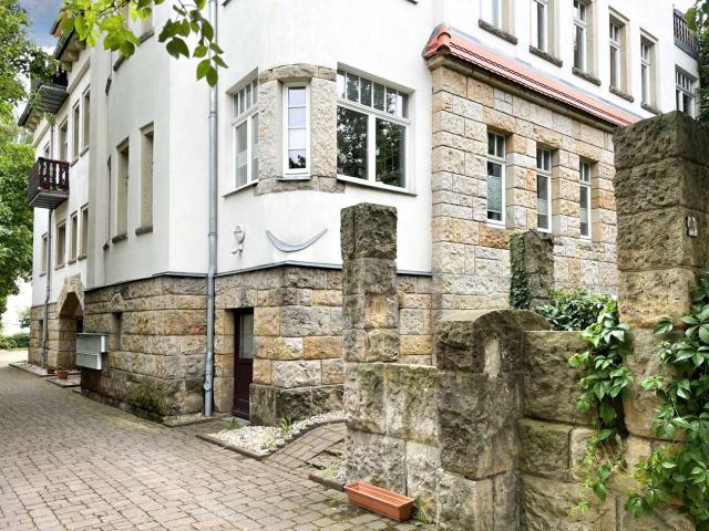 Dachgeschosswohnung kaufen in Dresden, Sachsen
