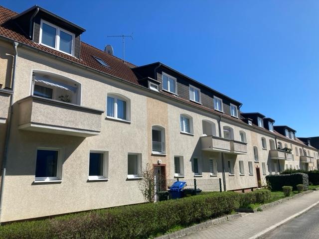 Dachgeschosswohnung mieten in Knarrbergsiedlung, Dessau