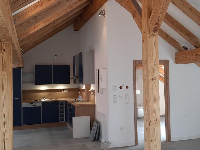 Dachgeschosswohnung mieten in Steinhöring, Bayern
