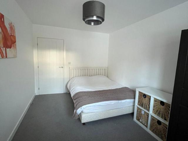 Room for rent in Pouchen End, Hertfordshire