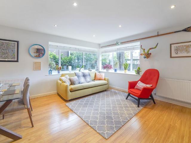 Apartment for rent in London Borough of Lewisham, Forest Hill