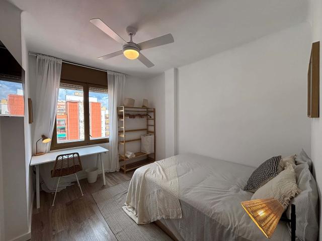 Habitación en alquiler en Sant Andreu, Barcelonès