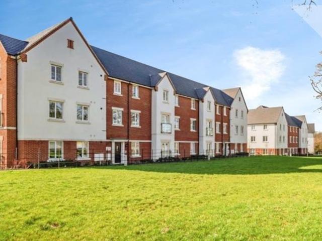 Apartment for rent in Forge Wood, Glynde
