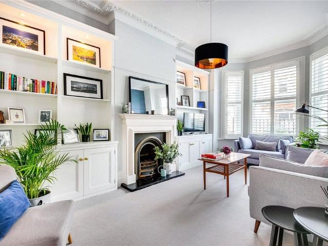 Apartment for rent in Upper Tooting, Greater London