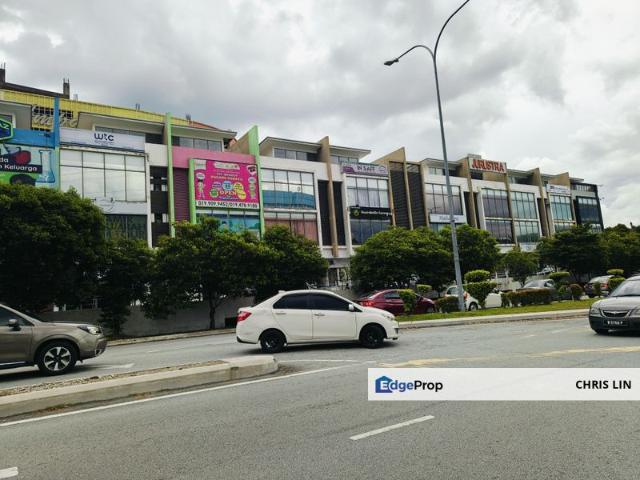 Shop for rent in Langat, Selangor