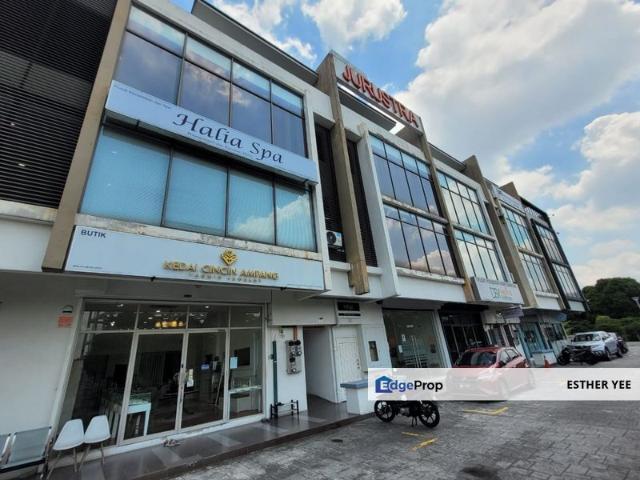 Shop for sale in Langat, Selangor