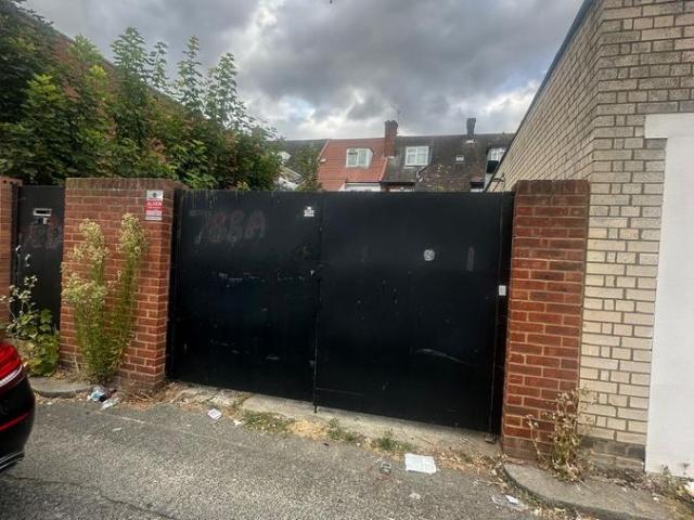Apartment for rent in Becontree, Greater London