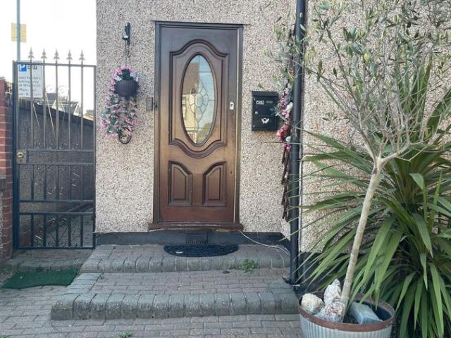 House for rent in Rush Green, Greater London