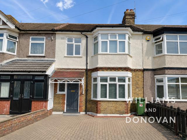 House for rent in Rush Green, Greater London