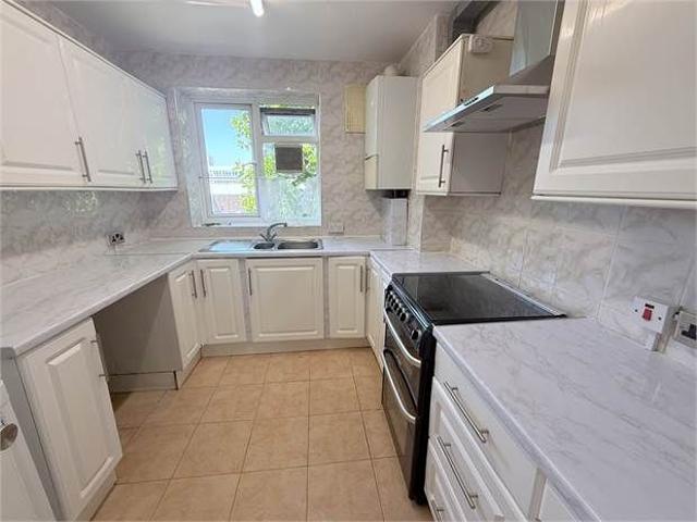 Apartment for rent in Clapham Junction, Greater London