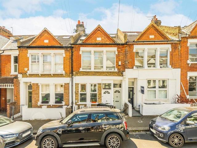 Apartment for rent in Balham, Greater London