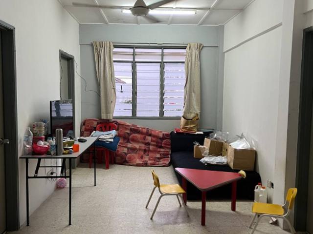 Apartment for rent in Tanjong Sepat, Selangor