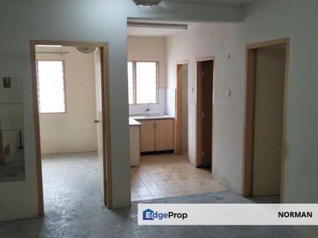 Flat for rent in Sendayan Village, Negeri Sembilan