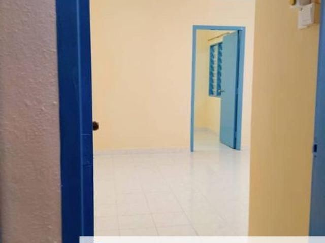 Flat for sale in Garden Avenue, Seremban