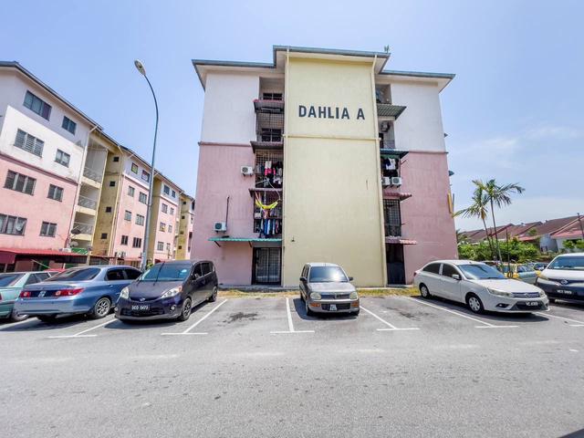 Apartment for sale in Sendayan Village, Negeri Sembilan