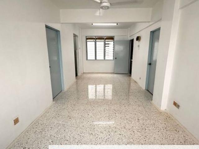 Flat for sale in Tanjong Sepat, Selangor