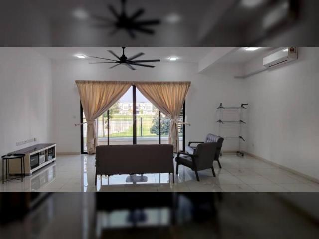 House for rent in Petaling, Alam Impian
