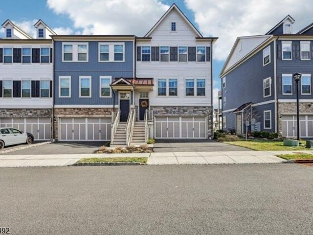 House for sale in Warren, New Jersey