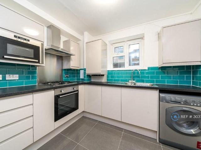 Apartment for rent in Abbey Wood, Greater London