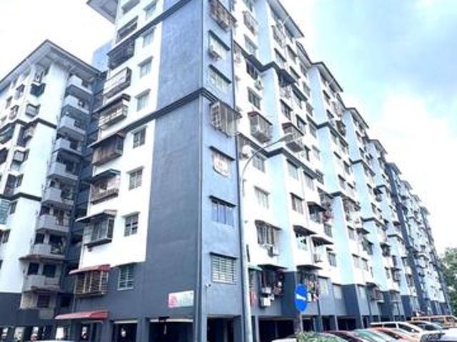 Flat for sale in Selayang, Selangor