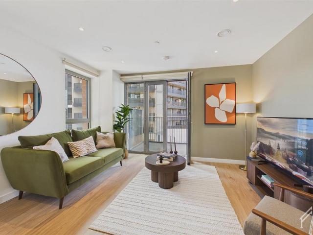 Apartment for rent in Alperton, Greater London