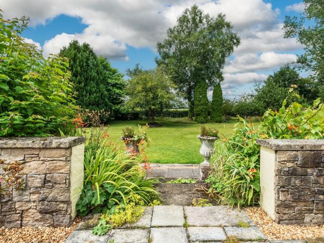 Bungalow for sale in Naas