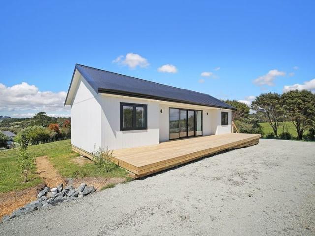 House for rent in Rodney, Kawau Island